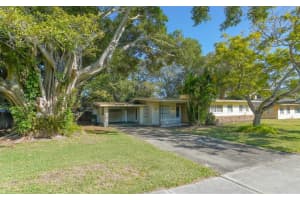 2461 Ringling Blvd, SARASOTA