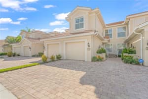 5713 Fossano Dr #703, SARASOTA