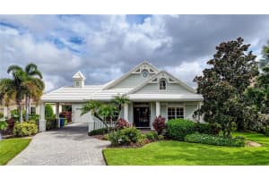 4709 Mainsail Dr, BRADENTON