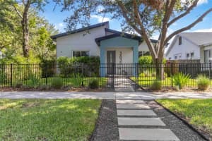 3835 1st Ave N, ST PETERSBURG