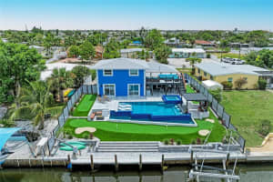 310 Bryn Mawr Is, BRADENTON