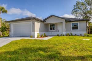299 Australian Dr, ROTONDA WEST