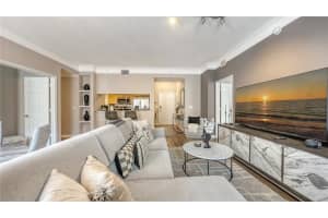 1064 N Tamiami Trl #1522, SARASOTA