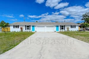 2233 Michele Dr, SARASOTA