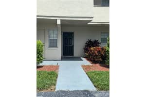 7351 W Country Club Dr N #103, SARASOTA
