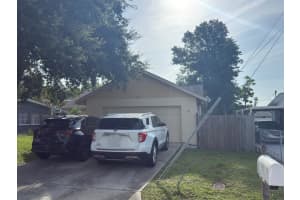 4607 21st St W, BRADENTON