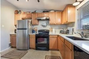 1930 9th St, SARASOTA