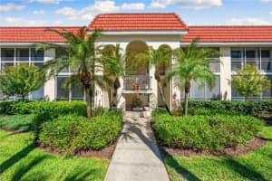 137 Avenida Messina #2, SARASOTA