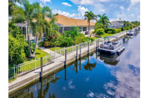 4712 Compass Dr, BRADENTON