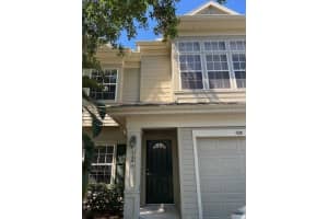 7603 Plantation Cir, BRADENTON
