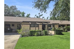 6107 Evergreen Cir #10b, BRADENTON