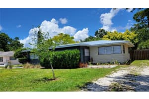 2141 Bay St, SARASOTA