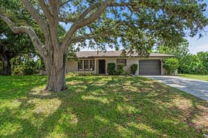 331 Burke Rd, VENICE