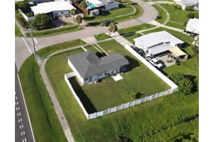 6213 Sooner St, NORTH PORT