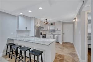 116 Vista Hermosa Circle #106c, SARASOTA