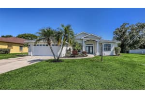 4079 Green Tree Ave, SARASOTA