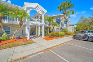 8114 45th Ct E #8, SARASOTA