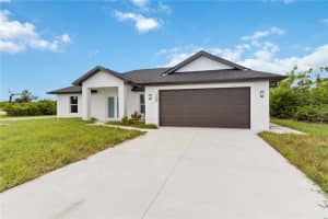 100 Abbott Ct, ROTONDA WEST 100 Abbott Ct, ROTONDA WEST