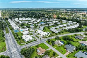 5318 Crestlake Blvd, SARASOTA