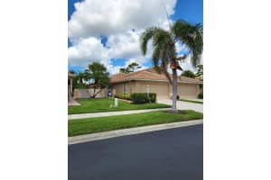111 Auburn Woods Cir, VENICE