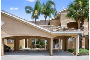 819 Fairwaycove Ln #203, BRADENTON