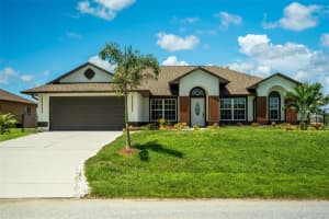 619 Sw 26th Ter, CAPE CORAL