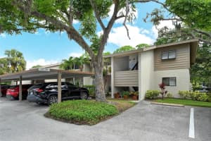 3269 Cross Creek Dr #3269, SARASOTA