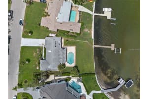 377 S Shore Dr, SARASOTA