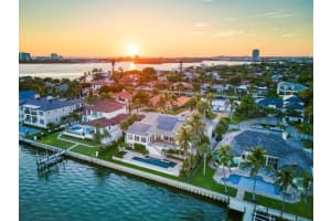661 Mourning Dove Dr, SARASOTA
