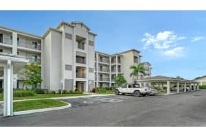 12140 Wellen Golf St #301, VENICE