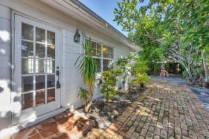 1975 Morrill St #b, SARASOTA