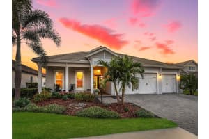8273 Grande Shores Dr, SARASOTA