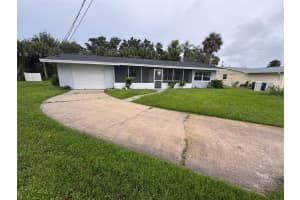 116 Myakka Dr, VENICE