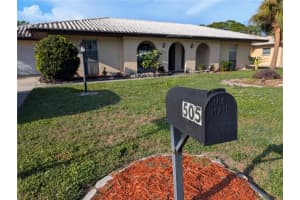 505 Rubens Dr #505, NOKOMIS