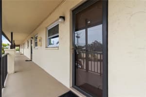 2300 Stickney Point Rd #125, SARASOTA