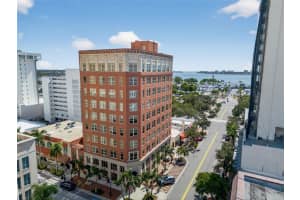 1330 Main St #3, SARASOTA