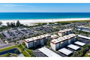 925 Beach Rd #109, SARASOTA