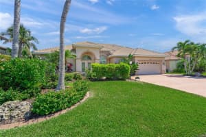 361 Ardenwood Dr, ENGLEWOOD