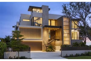 388 S Shore Dr, SARASOTA 388 S Shore Dr, SARASOTA