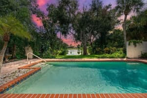 2214 Kara Chase #11, SARASOTA