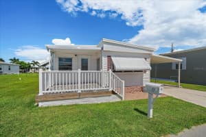 17 Flores Dr, PALMETTO