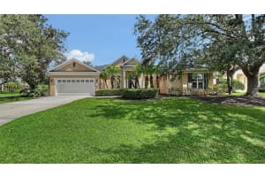 8122 Spring Marsh Dr, BRADENTON