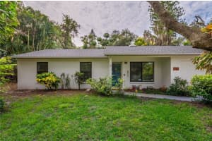 742 Harms Dr, OSPREY