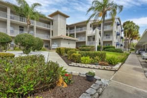 9630 Club South Cir #6201, SARASOTA