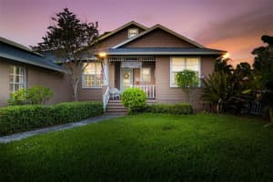 214 & 216 Pine Rd, NOKOMIS