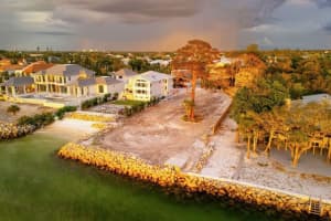 4050 Higel Ave, SARASOTA