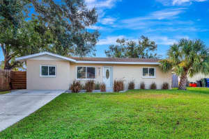 4097 Malden Dr, SARASOTA