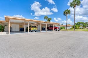 2905 51st Ave W, BRADENTON