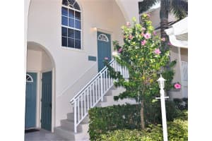 8355 Glenrose Way #120, SARASOTA
