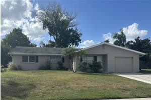 2406 Alpine Ave, SARASOTA